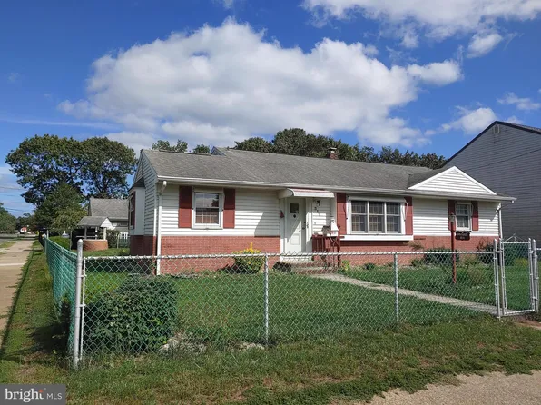 811 N 7th St, Millville, NJ 08332