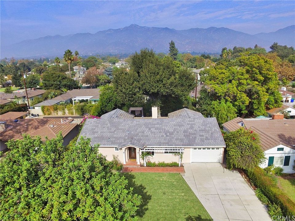 1st image of 947 Kingsley Dr