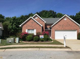 345 Autumn Glen Cir, Fayetteville, GA 30215