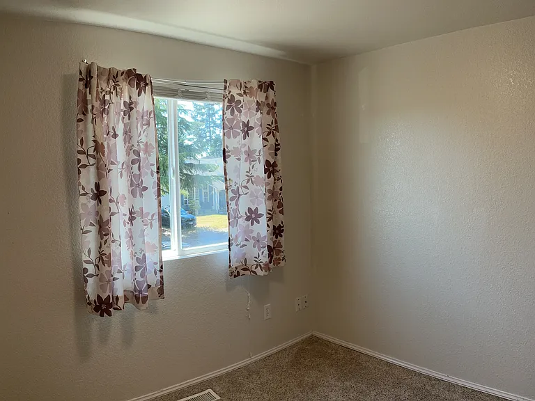 10243 Ashley Cir NW — Photo 21