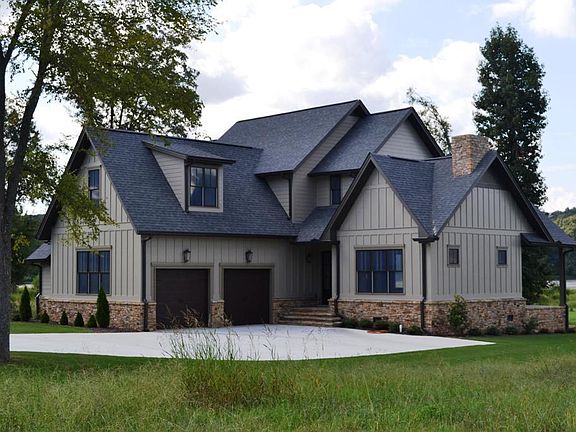 2nd image of 204 Lake Creek Dr