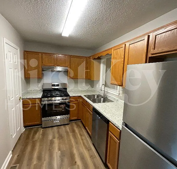 110 Ivy Trace Ln — Photo 6
