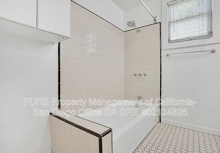 4630 Cherokee Ave — Photo 17