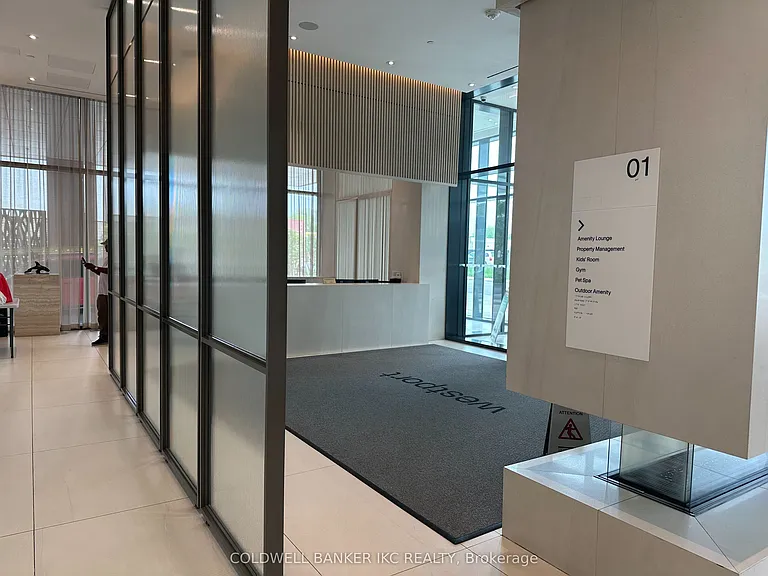 28 Ann St #1404 — Photo 3