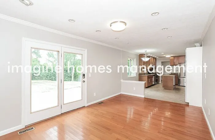 798 Clearfield Ln — Photo 9