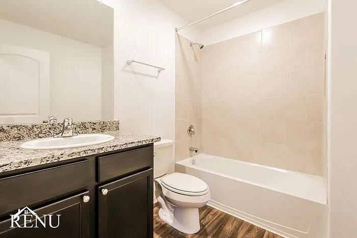 101 Fox Glen Trl — Photo 12
