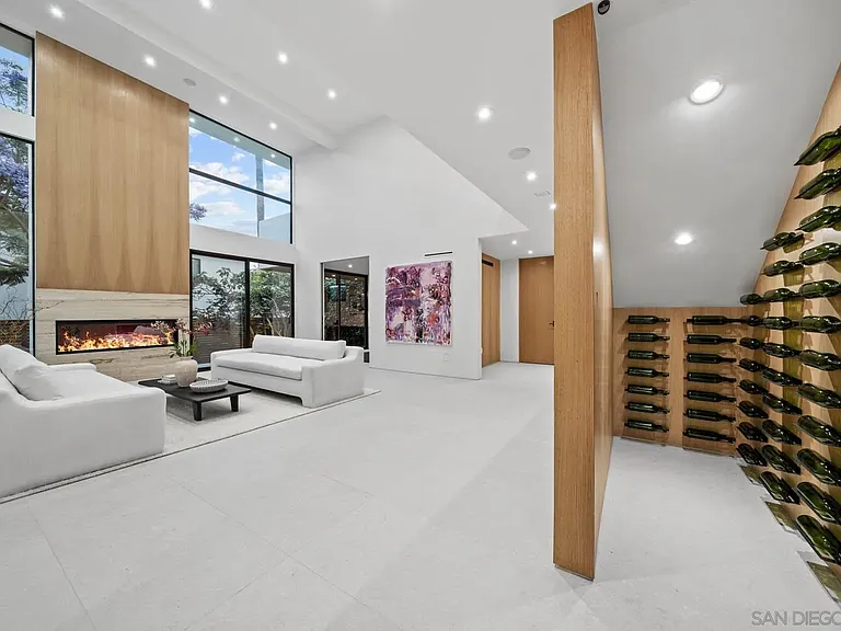 7376 Fay Ave — Photo 15