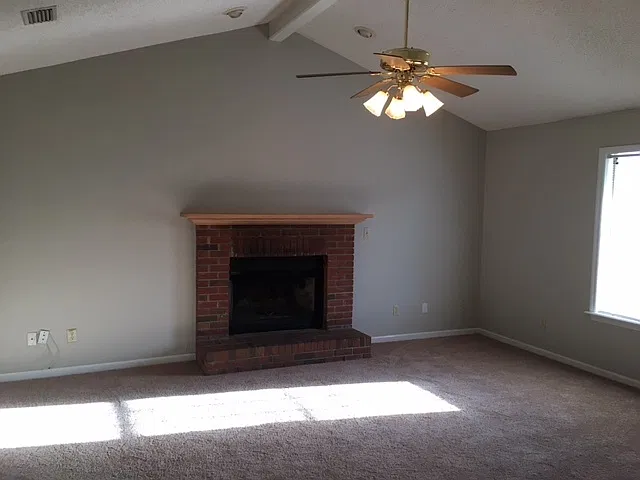 4 Bedroom in Lowndes County — Photo 1