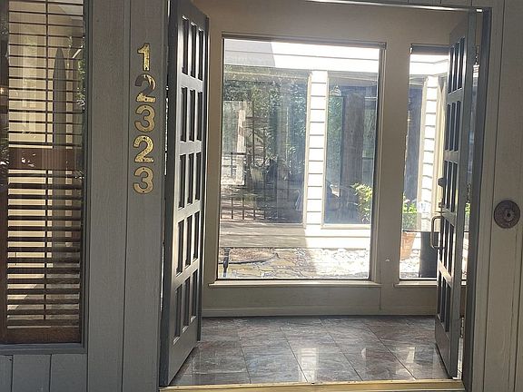 3rd image of 12323 Ella Lee Ln