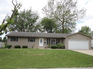 1104 W Northland Dr, Shelbyville, IL 62565