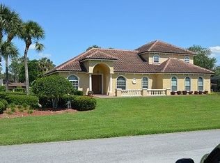 29324 Beauclaire Dr, Tavares, FL 32778