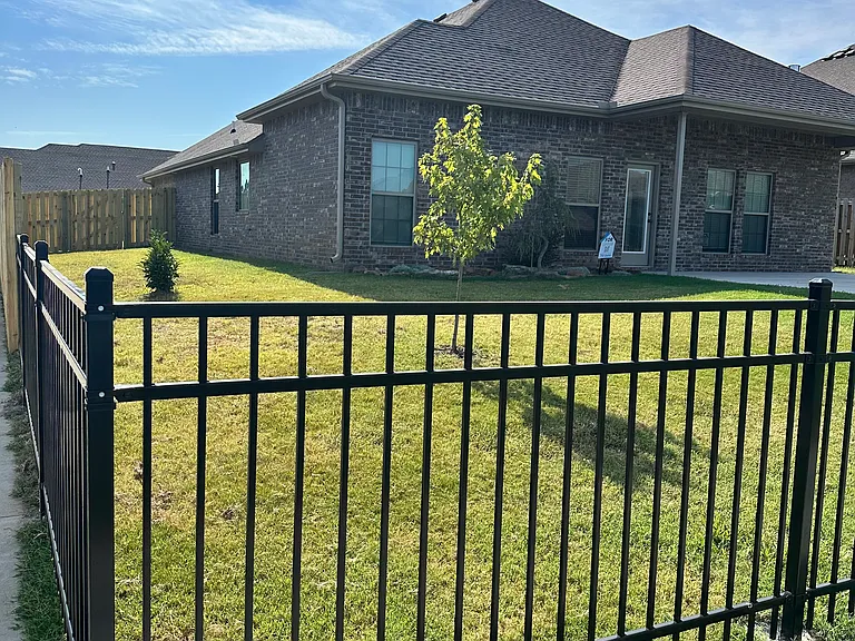 710 Gala Cir — Photo 25