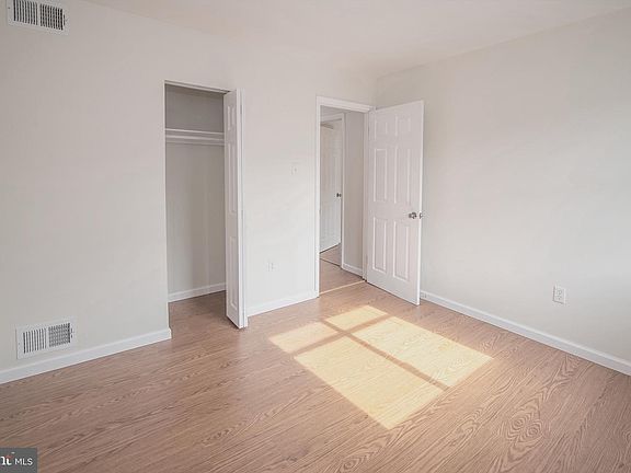 5th image of 4117 Meadowland Ct #9