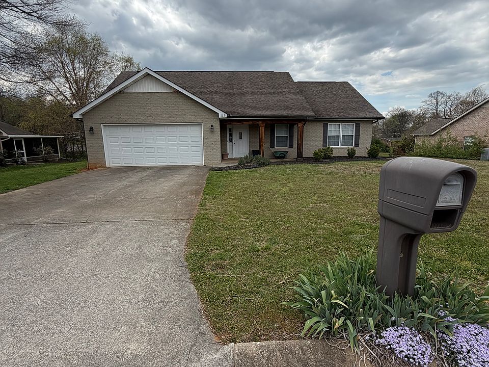 1st image of 832 Garner Hills Way
