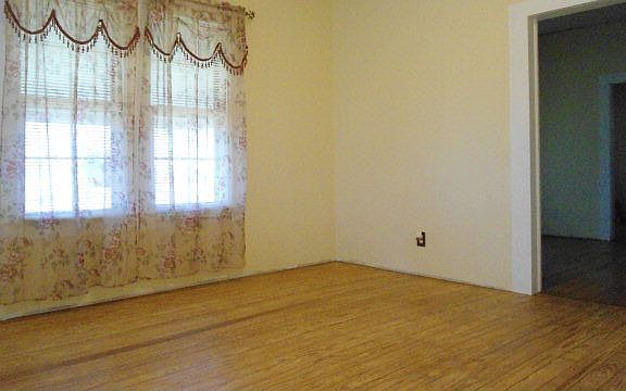 2nd image of 854 County Road 407
