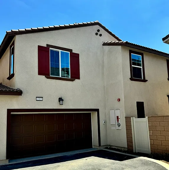 1313 Yeager Ave — Photo 1