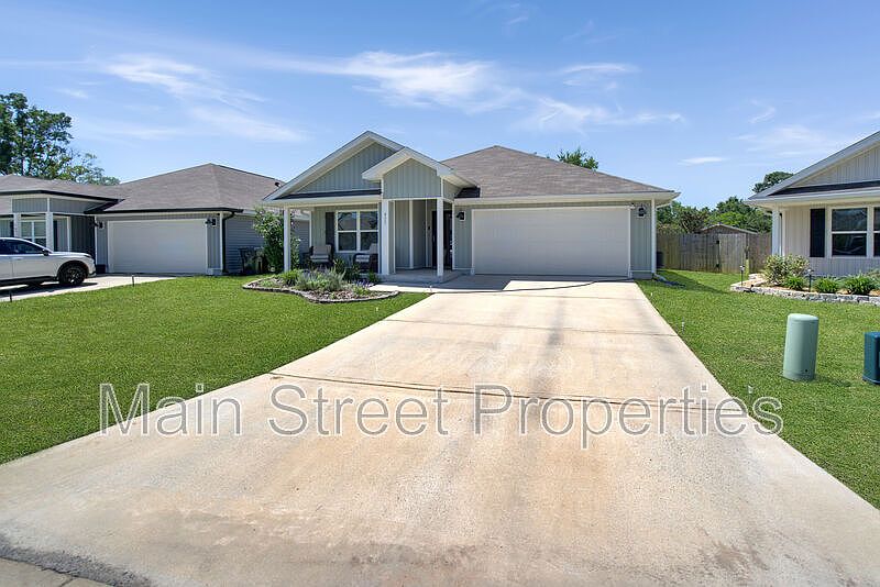 1st image of 951 Lovebird Ct