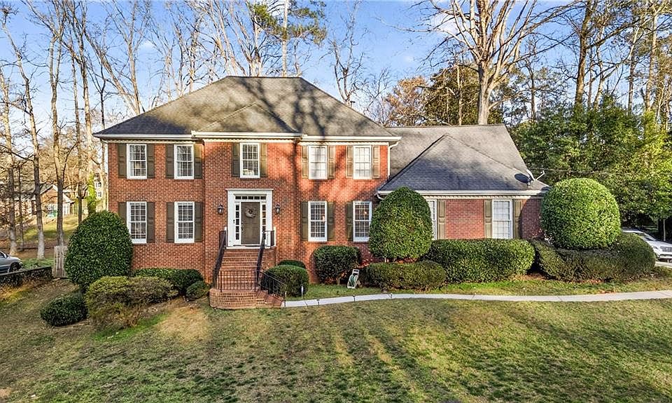 1st image of 4870 Forestglade Ct