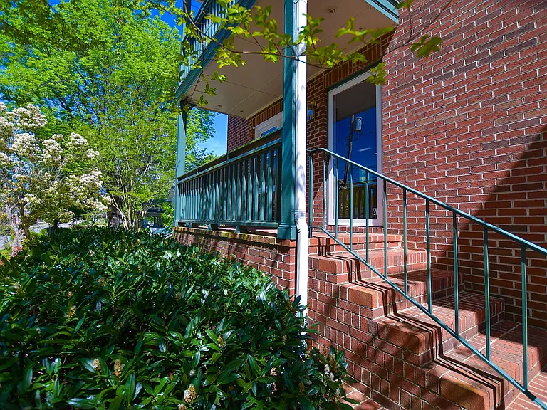 404 E Concord St #A — Photo 27