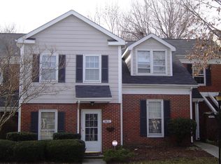 9471 Kings Falls Dr, Charlotte, NC