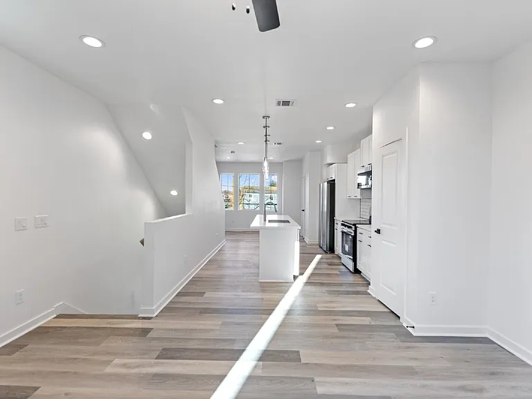 3703 Nagle St #A — Photo 14