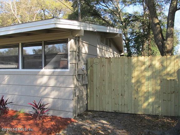 4th image of 6413 Terry Parker Dr N