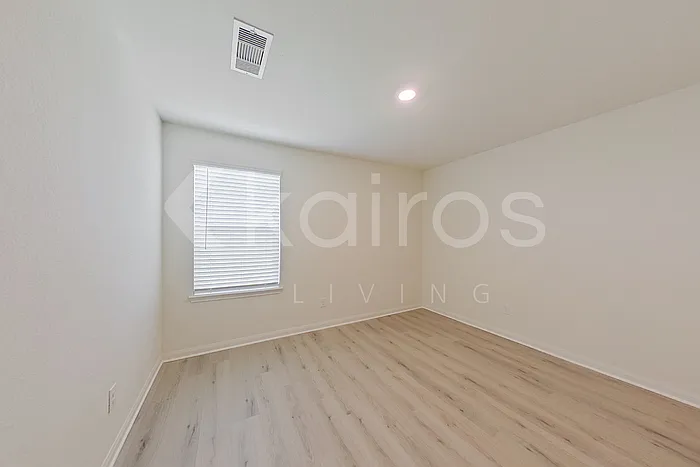 5727 Littoral Rd — Photo 14