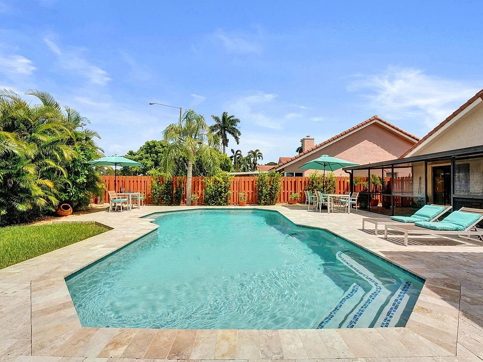 1st image of 1541 W Oak Knoll Circle