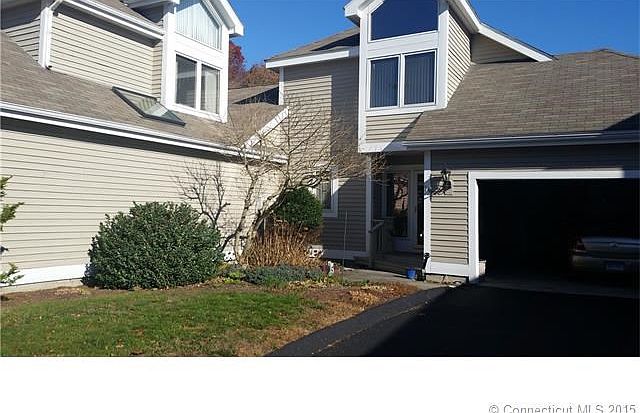 1st image of 14 Brandon Ln #30