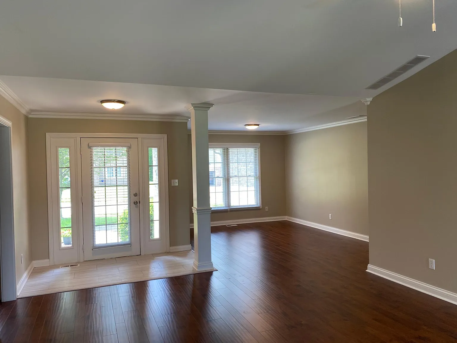 2700 Oak Trail Dr — Photo 3
