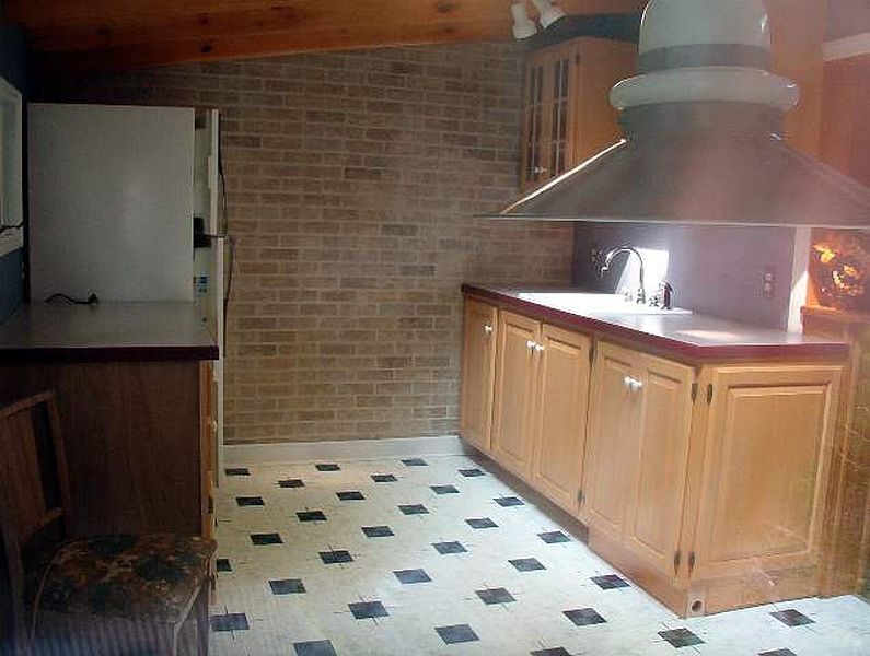 3rd image of 48 MOHICAN Drive