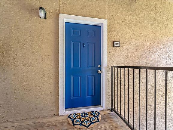 5th image of 4041 Crockers Lake Blvd #26