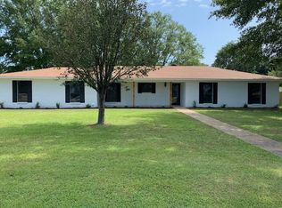 103 Meadow Dr, New Boston, TX 75570