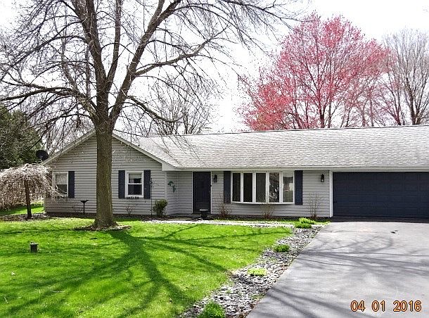 1st image of 22821 W Davy Ct