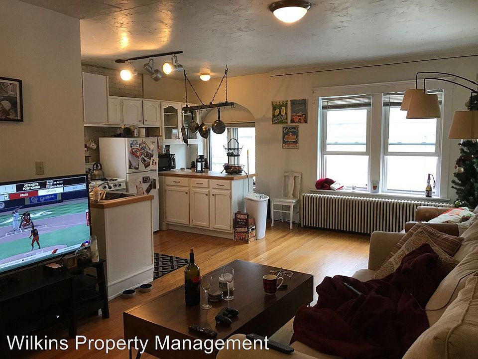 1st image of 1234 N Cass St APT 12