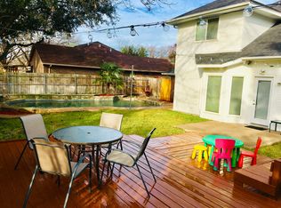 523 Goodwin St, Grand Prairie, TX 75052