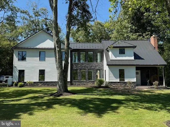 10814 Powell Rd, Thurmont, MD 21788