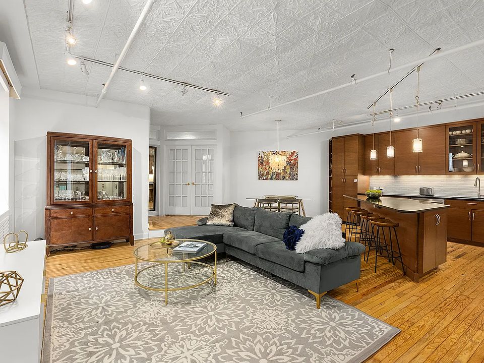 1st image of 133-131 W 28th St #3C