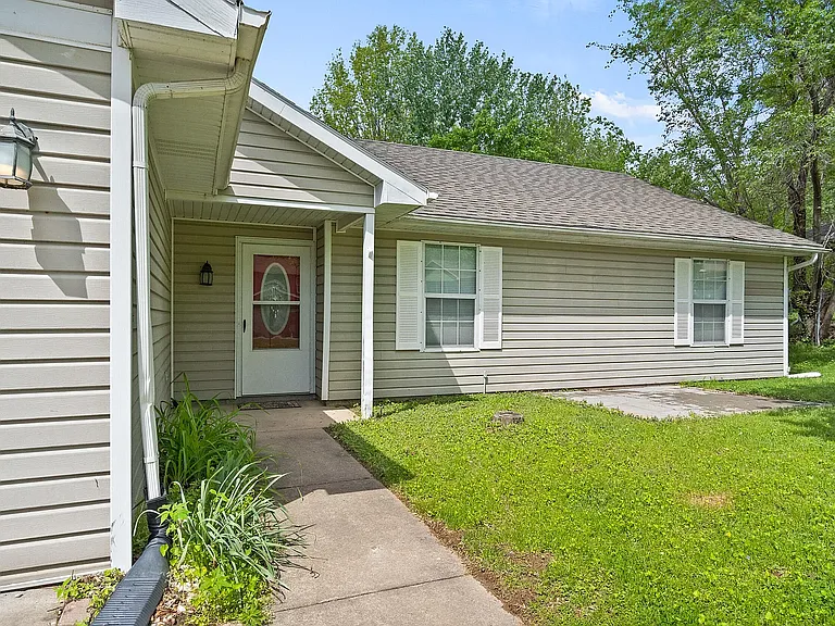 4521 W Southview Dr — Photo 2