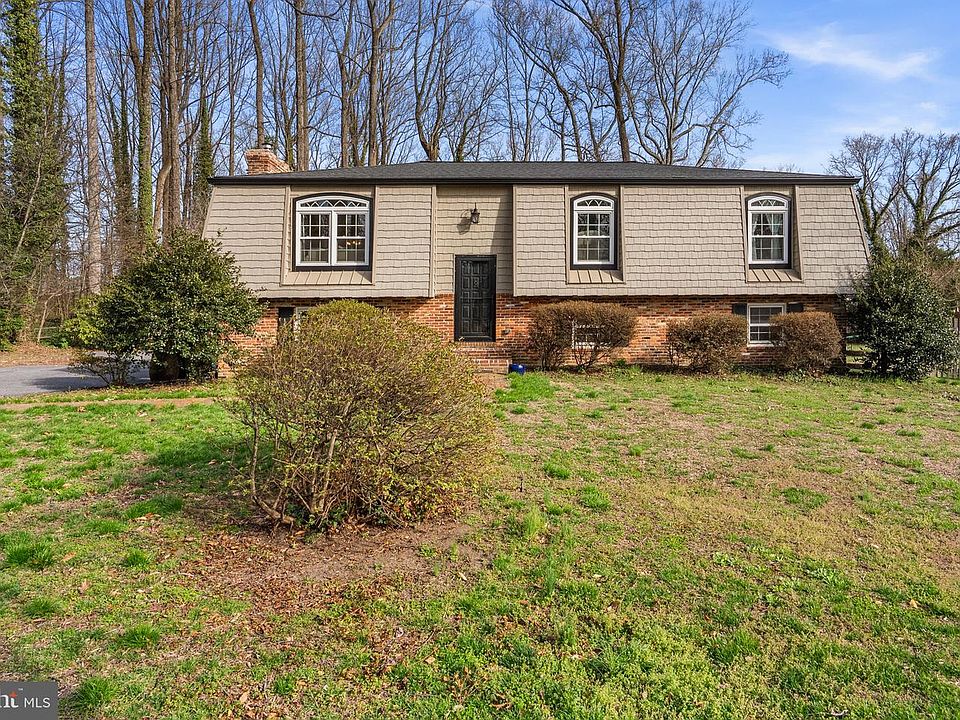 1st image of 712 Petersburg Rd