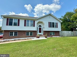 2 Julie Ln, Fredericksburg, VA 22405