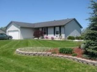 2781 Birchwood Dr, Howell, MI