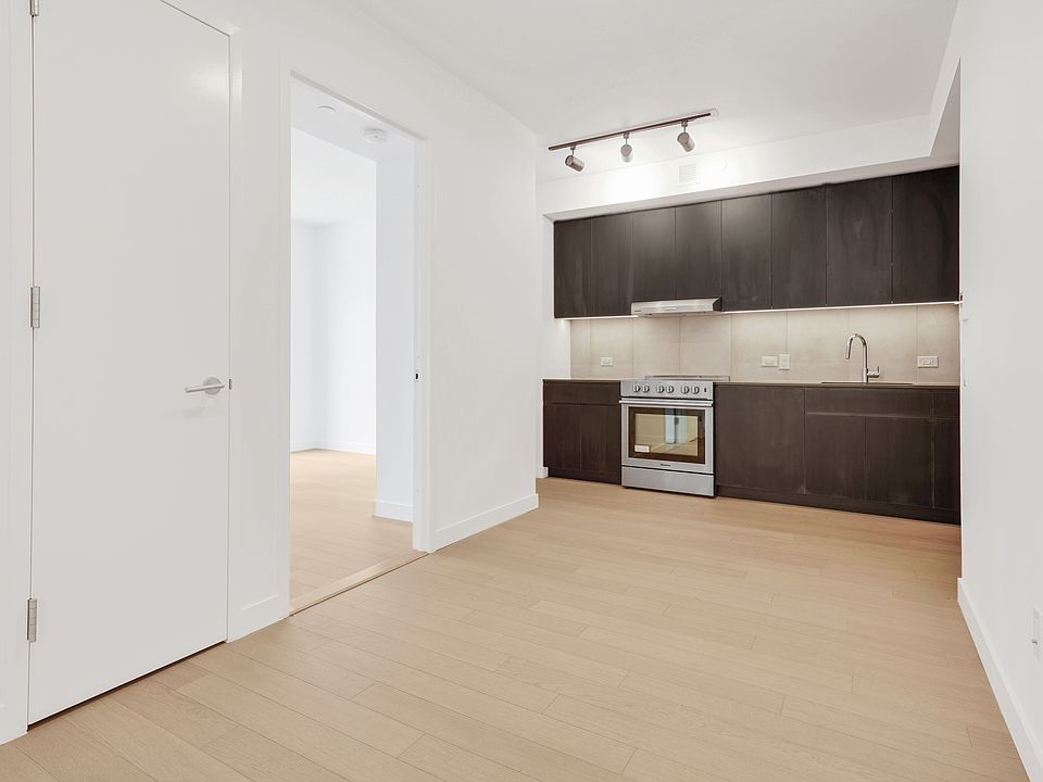 1st image of 310 Livingston St #601
