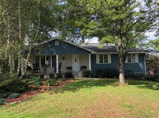 133 Carol Dr, Clarks Summit, PA 18411