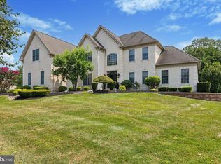 11 Paige Trl, Perkasie, PA 18944