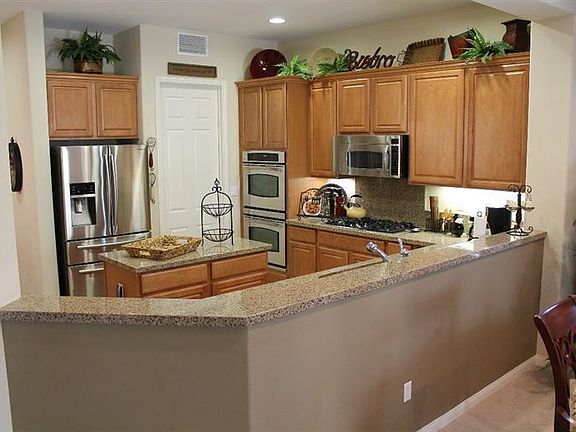 2nd image of 40594 Calle Galisteo E