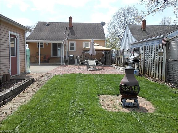 4th image of 31425 Wellner Dr