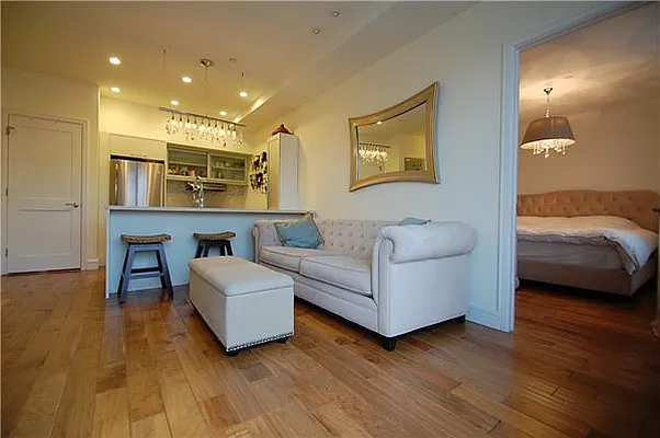 Sold by Bohemia Realty Group | media 11