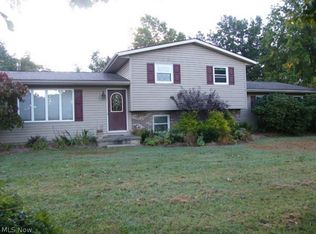 5639 State Route 212 NE, Somerdale, OH 44678