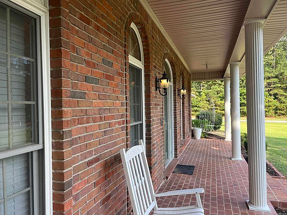 4th image of 1201 Boastwood Dr